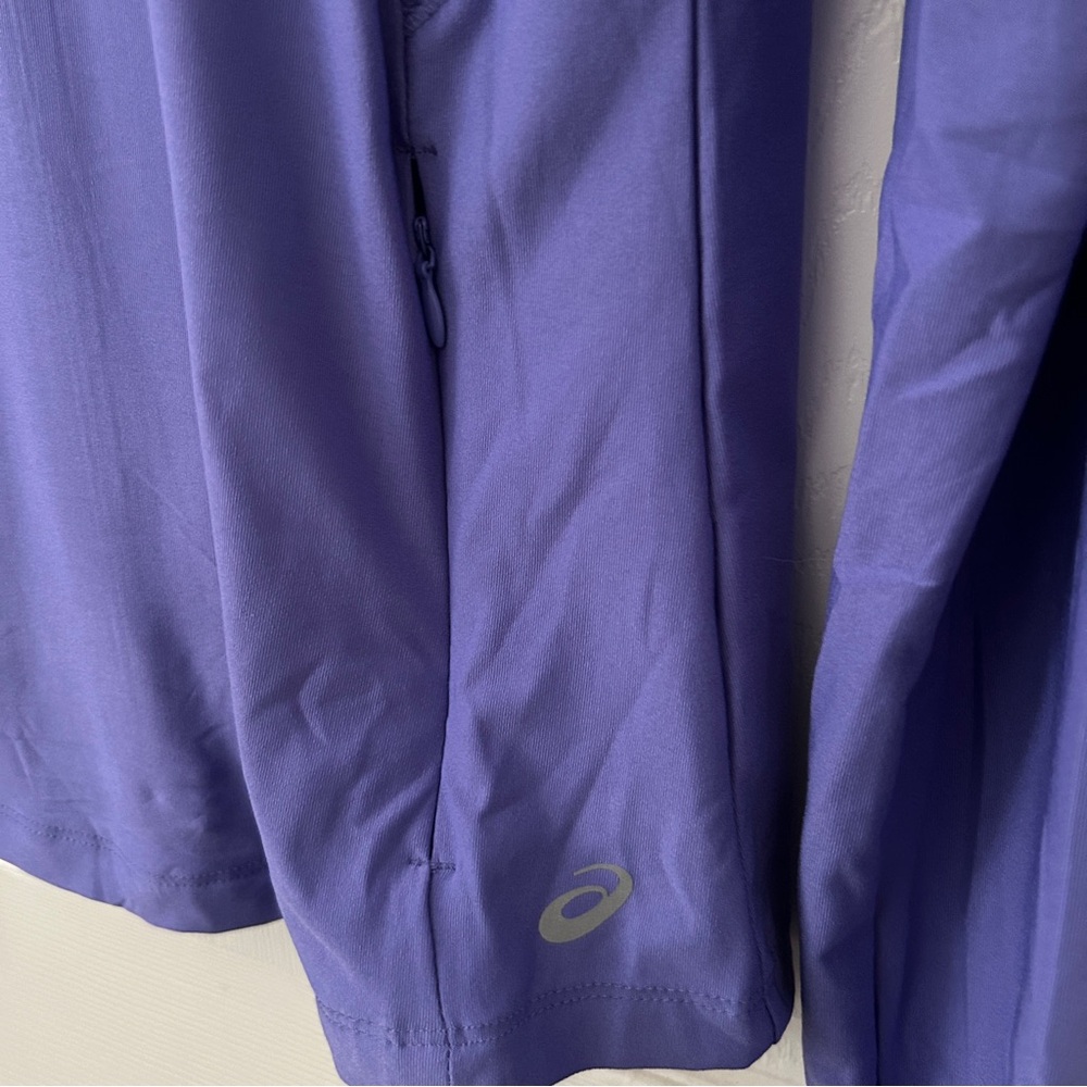 NWT ASICS Quarter Zip - Picture 5 of 5